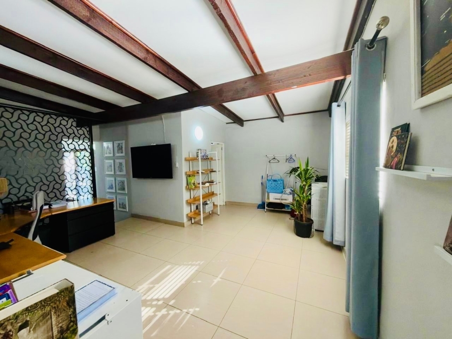 4 Bedroom Property for Sale in Roodewal Free State